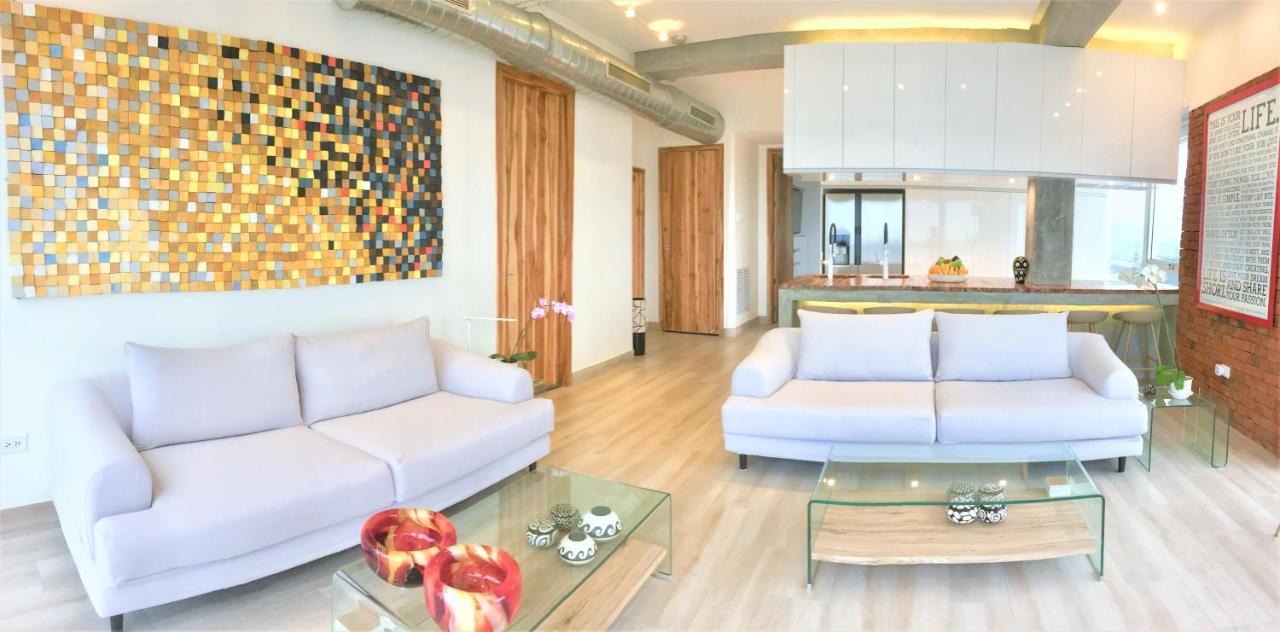 Luxury Apartment Heart Of Guayaquil Esterno foto