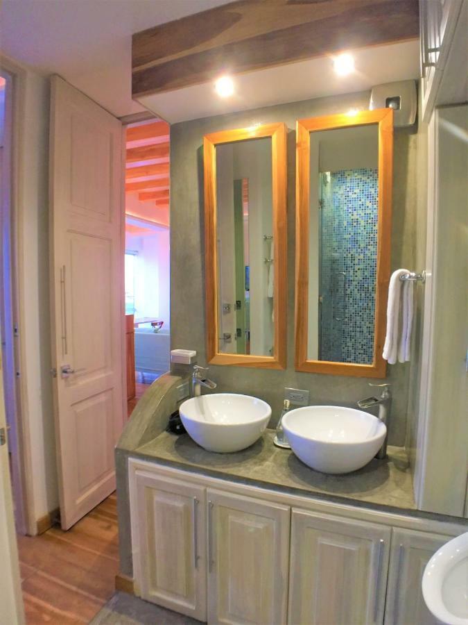 Luxury Apartment Heart Of Guayaquil Esterno foto